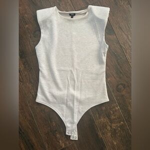 🍂FALL EDIT🍂 - Express Bodysuit